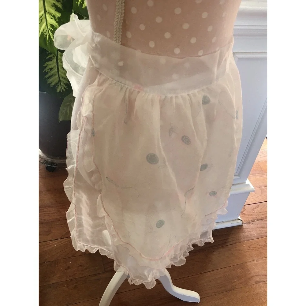 Vintage Apron Beautiful Sheer White With Flowed And Butterflies 50's